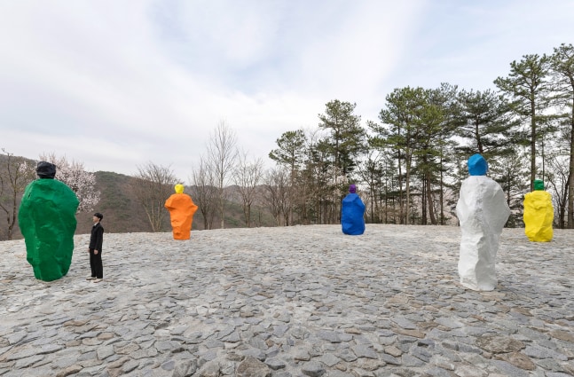 Installation view, Ugo Rondinone, BURN TO SHINE, Museum SAN, Wonju, 2024