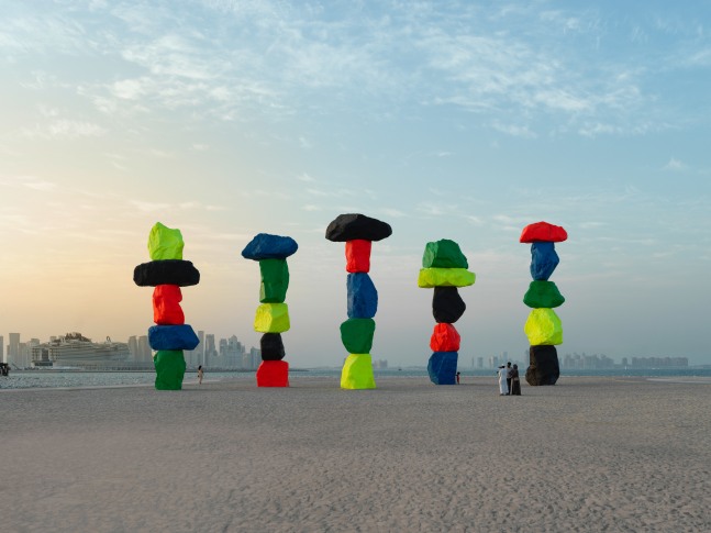 Installation view, Ugo Rondinone, Doha Mountains, Qatar Museum, Doha, Qatar, 2022