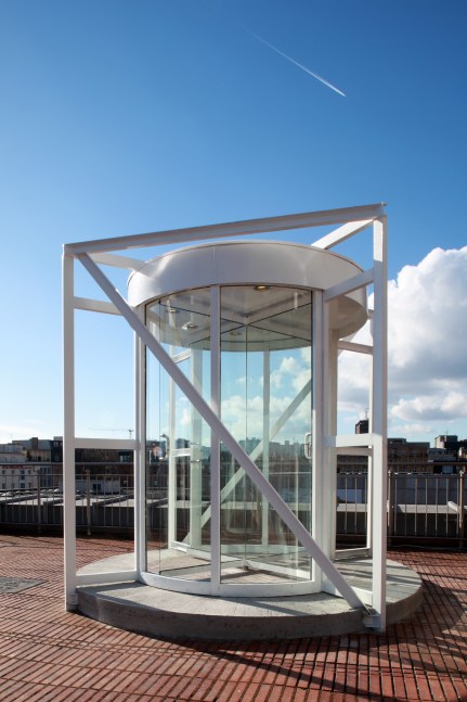 Outdoor view of sculpture by Oscar Tuazon