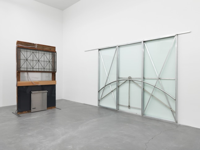 Installation view of Oscar Tuazon sculptures exhibitions