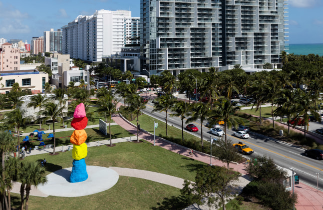 Installation view of sculpture by Ugo Rondinone