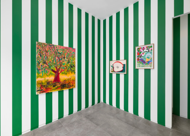 Installation view, Shara Hughes Austin Eddy, Roots n&amp;#39; Fruits, Galerie Eva Presenhuber x P21, Seoul, 2025