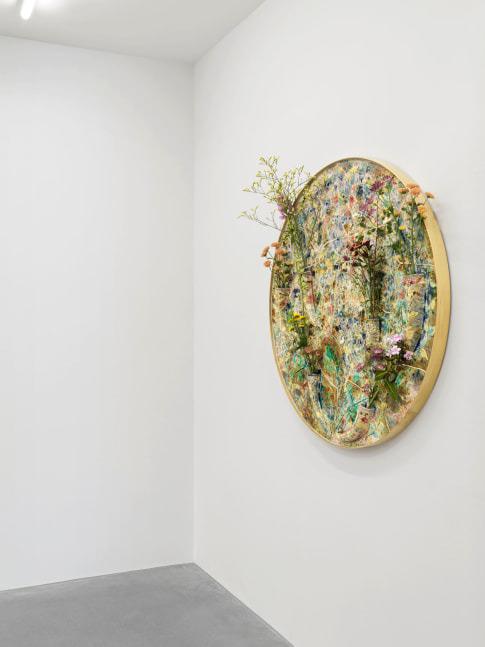 Installation view, Sam Falls, Galerie Eva Presenhuber, Waldmannstrasse, Zurich, 2025