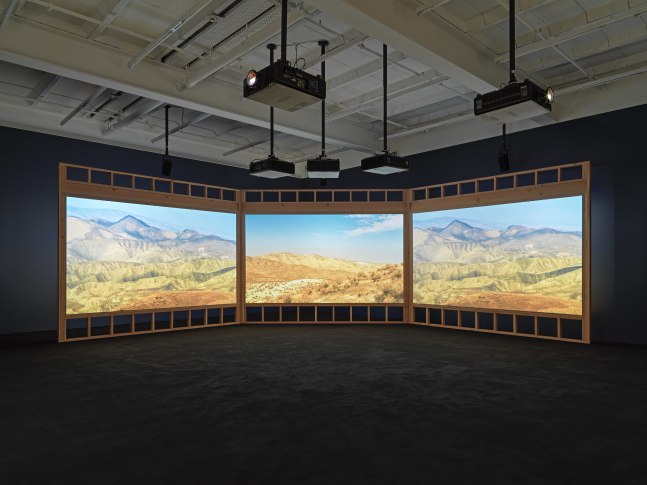Installation view, Doug Aitken, HOWL, Galerie Eva Presenhuber, Zurich, 2023