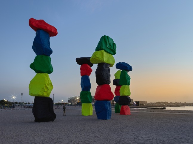 Installation view, Ugo Rondinone, Doha Mountains, Qatar Museum, Doha, Qatar, 2022