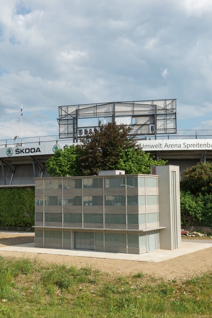 Installation view of sculpture by Peter Fischli and David Weiss