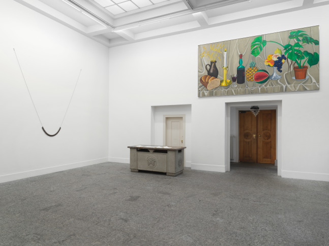 Installation view of sculptures and paintings by Jean-Frédéric Schnyder