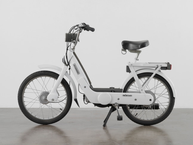 Ciao n&amp;deg;7

2013

Ciao Piaggio restored

103 x 157.5 x 46.5 cm / 40 1/2 x 62 x 18 1/4 in

&amp;copy; Valentin Carron