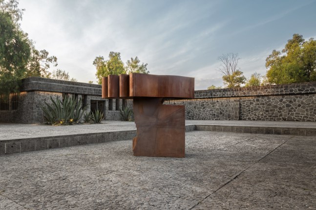 Installation view, Wyatt Kahn, Fantasmas, Museo Anahuacalli, Mexico City, 2024