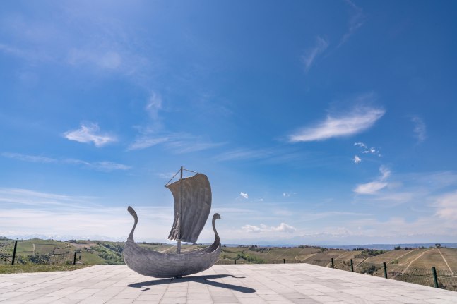 Jean-Marie Appriou, The Traveler, Neviglie, Piedmont, 2023