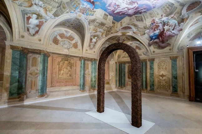 Installation view, Ugo Rondinone, arched landscape, Belvedere, Vienna, 2024