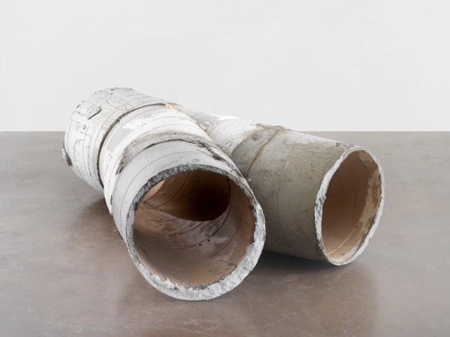 Indoor of view of sculpture by Oscar Tuazon