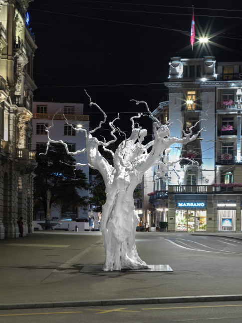 Installation view of sculpture by Ugo Rondinone