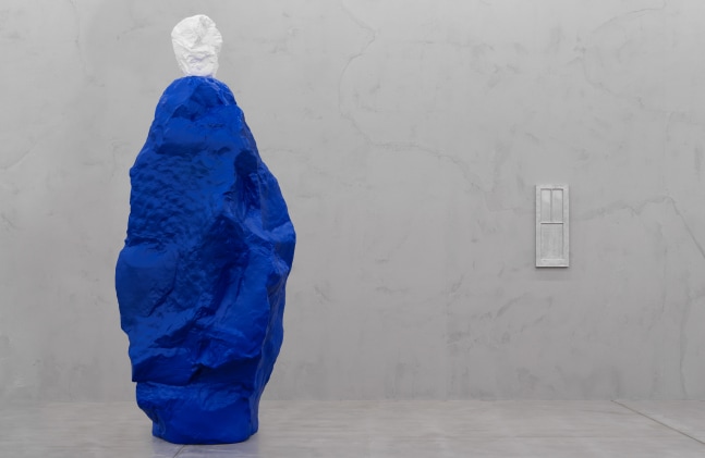 Installation view of sculptures by Ugo Rondinone