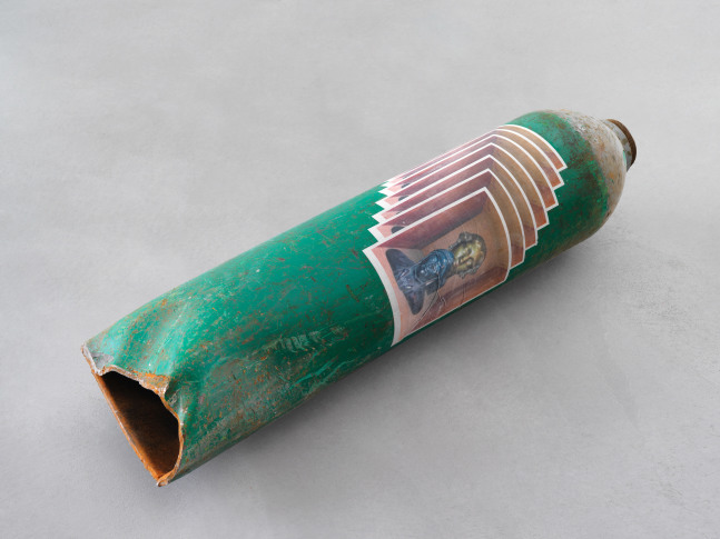 Gas Bottle (Dante)

2016

Gas bottle cut in half, Lascaux UV-glue, 7 prints on newsprint

91.5 x 26 x 20 cm / 36 x 10 1/4 x 7 7/8 in

&amp;copy; Matias Faldbakken