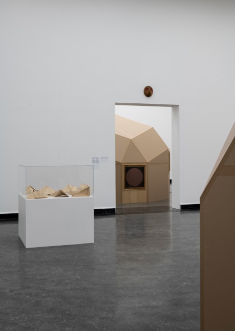 installation view oscar tuazon bergen