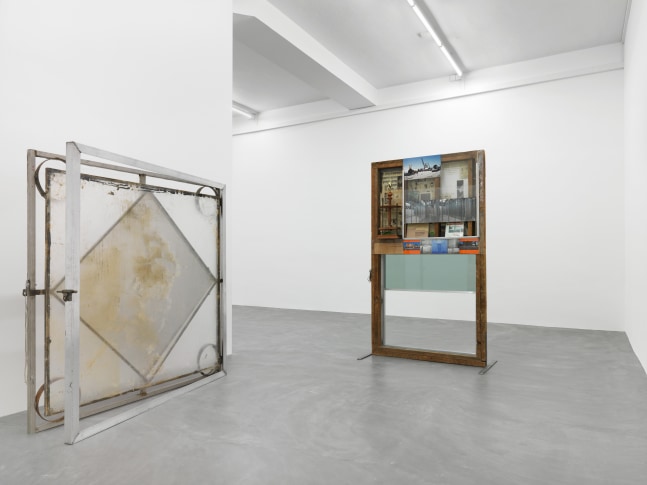Installation view of Oscar Tuazon sculptures exhibitions