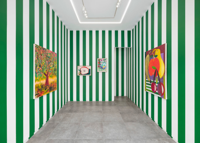 Installation view, Shara Hughes Austin Eddy, Roots n&amp;#39; Fruits, Galerie Eva Presenhuber x P21, Seoul, 2025