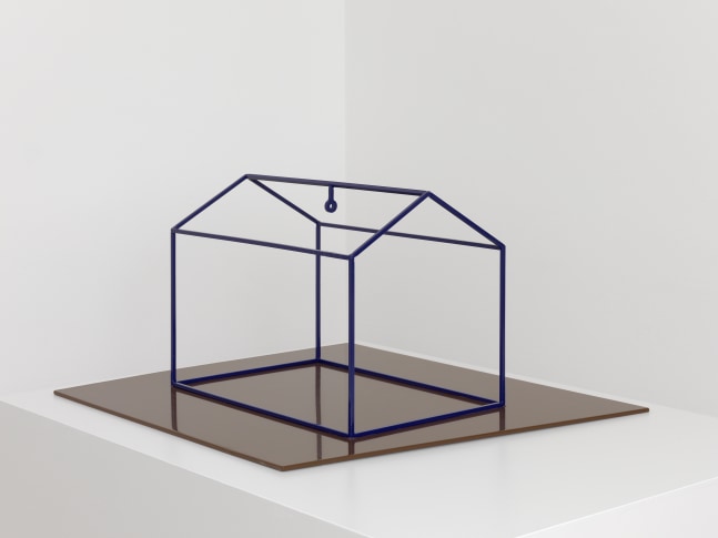 SCULPTURE BY Valentin Carron