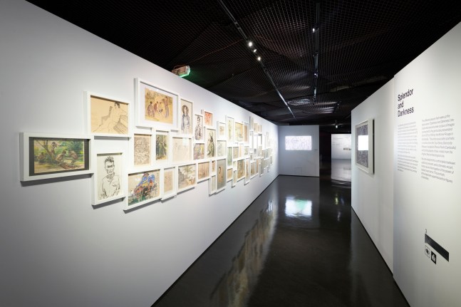 Musee du Quai Branly, Photographing the thread of memory, install 1
