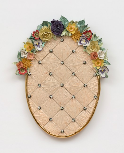 Jessica Stoller
Untitled (mirror), 2019
porcelain, glaze, china paint, lustre, wood
29 x 24 x 3 ins.
73.7 x 61 x 7.6 cm