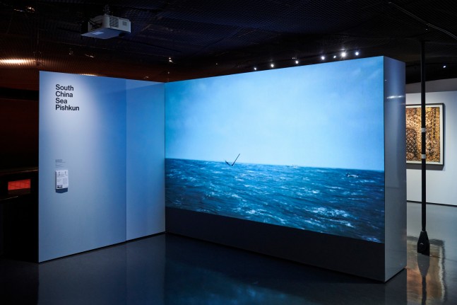 Musee du Quai Branly, Photographing the thread of memory, install 10