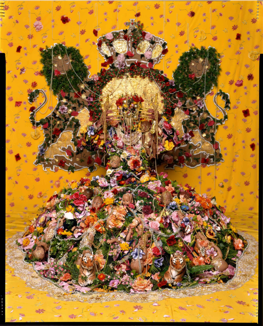 Hew Locke
Serpent of the Nile (Sejant), 2007
chromogenic print
91 1/8 x 71 1/2 ins.
231.5 x 181.6 cm