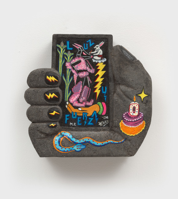 Guadalupe Maravilla
Luz y Fuerza, 2024
oil on volcanic rock
14 x 14 x 4 ins.
35.5 x 35.5 x 10 cm