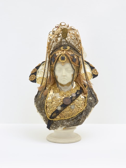 Hew Locke, Souvenir 9 (Queen Victoria), 2019