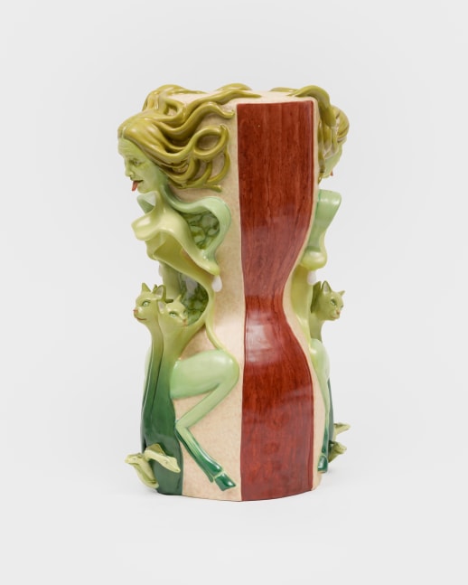 Jessica Stoller
Hourglass, 2024
porcelain, glaze, china paint
16 x 6 1/2 x 11 ins.
40.6 x 16.5 x 27.9 cm