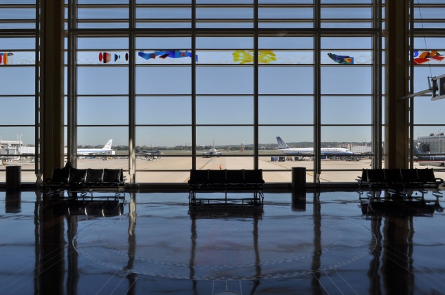 Gravity&amp;#39;s Rainbow (detail)

1996

Laminated and etched glass

2 x 440 feet

Ronald Reagan Washington National Airport, Washington, D.C. (Cesar Pelli, architect)

Photo by Isaac Campbell of Office 52 Architecture