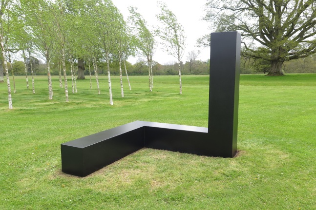 Steel, painted black
6 ft. 8 in. x&amp;nbsp;6 ft. 8 in. x&amp;nbsp;6 ft. 8 in.&amp;nbsp;(203.2 &amp;times; 203.2 &amp;times; 203.2 cm), edition 1/3
Private collection
