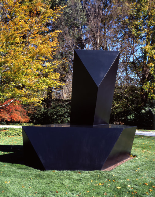 Steel, painted black
11 ft. 4 in. &amp;times; 13 ft. 10 in. &amp;times; 9 ft. 3 in. (345.4 &amp;times; 421.6 &amp;times; 281.9 cm), edition 3/3
Private collection