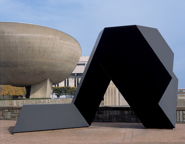 Steel, painted black
15 ft. 11&amp;frasl;2 in. &amp;times; 23 ft. 2 in. &amp;times; 18 ft. 10 in. (461 &amp;times; 706.1 &amp;times; 574 cm), edition 1/3
Nelson A. Rockefeller Empire State Plaza Art Collection, Albany, NY

&amp;nbsp;

&amp;nbsp;