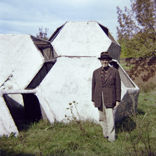 Tony Smith with&amp;nbsp;Bennington Structure, 1961