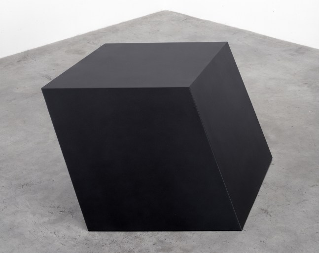 Welded bronze, black patina
201&amp;frasl;4&amp;nbsp;x 36 x 421&amp;frasl;2&amp;nbsp;in. (52.7 &amp;times; 91.4 &amp;times; 108 cm), edition 5/6
Shinsegae Department Store, Seoul, Korea