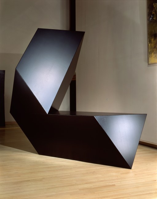 Steel, painted black
11 ft. 6 in. &amp;times; 7 ft. 6 in. &amp;times; 11 ft. 6 in. (350.5 &amp;times; 228.6 &amp;times; 350.5 cm), edition AP
Metropolitan Museum of Art, New York