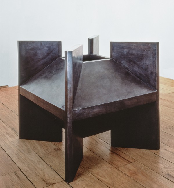 Cast bronze, black patina
33 &amp;times; 33 &amp;times; 33 in. (83.8 &amp;times; 83.8 &amp;times; 83.8 cm), edition 1/6
IVAM Institut Valencia d&amp;#39;Art Modern, Spain