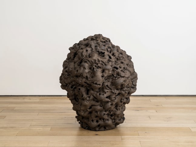 DONNA GREEN
Untitled, 2023
Glazed stoneware
32” H x 26” Dia