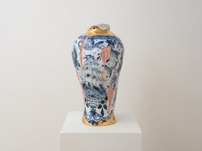 LIN WANG
I Never Saw the East Coast until I Moved to the West (Jar I), 2025
Glazed porcelain, gold
19.5&amp;quot; H x 10&amp;quot; Dia.