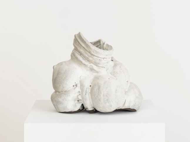 DONNA GREEN
Untitled, 2023
Glazed stoneware
12" H x 15" W x 9.5" D