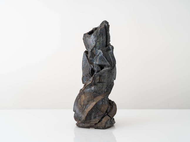 SHOZO MICHIKAWA
Volcano Usu Sculptural Form, 2023
Stoneware
21.5" H x 9" Dia.