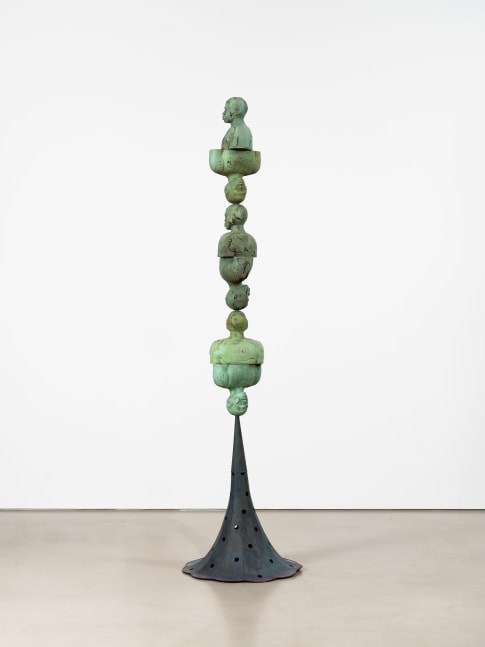 Derek Fordjour

Khloros Pylon

2023

Bronze

108 x 27 x 27 inches

274.3 x 68.6 x 68.6 cm

Unique variant in edition of 3

(DF 23/008)