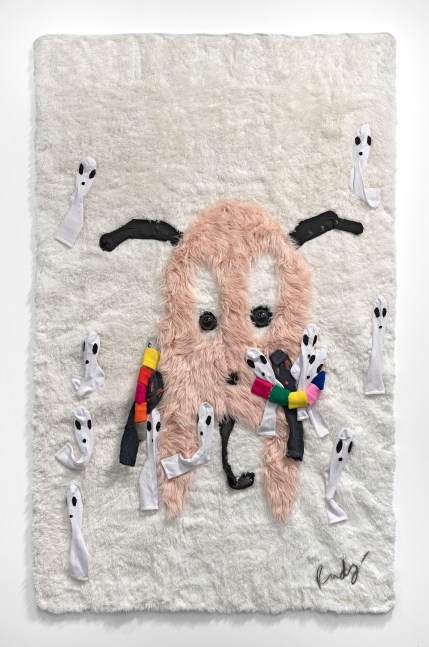Jon Pylypchuk

this is my last day around you

2023

Found object rug with fake fur

96 x&amp;nbsp;60&amp;nbsp;inches

243.8 x&amp;nbsp;152.4&amp;nbsp;cm

$12,000