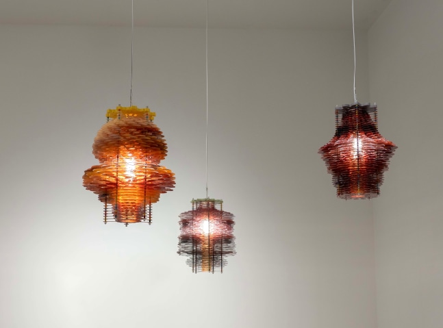 Jorge Pardo

Untitled, 2025

Flatbed print on PETG 3mm, birch, aluminum, stainless steel

3 lamps, each: 35 x 24 x 24 in
88.9 x 61 x 61 cm

(JP 25/030)