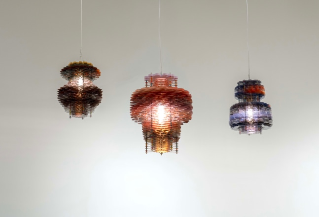 Jorge Pardo

Untitled, 2025

Flatbed print on PETG 3mm, birch, aluminum, stainless steel

3 lamps, each: 35 x 24 x 24 in
88.9 x 61 x 61 cm

(JP 25/032)