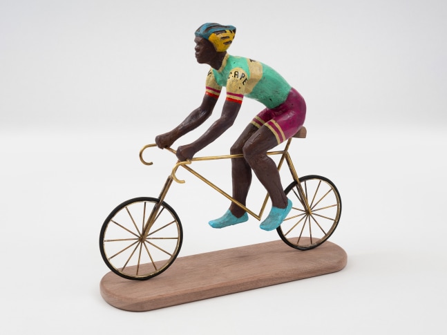 Derek Fordjour

Capetown Rider

2023

Mixed media

14 1/2 x 15 x 5 inches

36.8 x 38.1 x 12.7 cm

(DF 23/035)