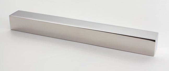 Walter De Maria

High Energy Bar, 1966

Stainless steel, Edition 118 of unlimited

1 &amp;frac12; &amp;times; 14 &amp;times; 1 &amp;frac12; inches (3.8 &amp;times; 35.6 &amp;times; 3.8 cm)

Shelf: 3 &amp;times; 17 &amp;times; 5 &amp;frac12; inches (7.6 &amp;times; 43.2 &amp;times; 14 cm)

Courtesy Paula Cooper Gallery, New York

&amp;copy; The Estate of Walter De Maria