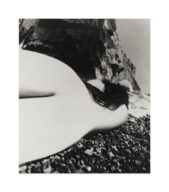 Nude, East Sussex Coast, April 1953

gelatin silver print mounted on museum board

image: 13 1/2 x 11 1/2 in. / 34.3 x 29.2 cm

sheet: 13 1/2 x 11 1/2 in. /&amp;nbsp;34.3 x 29.2 cm

mount: 20 x 16 in. / 50.8 x 40.6 cm

recto: signed, lower right