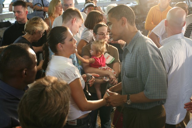 Senator Obama campaigns in Iowa, August 16, 2007 (Courtesy Barack Obama Presidential Library)